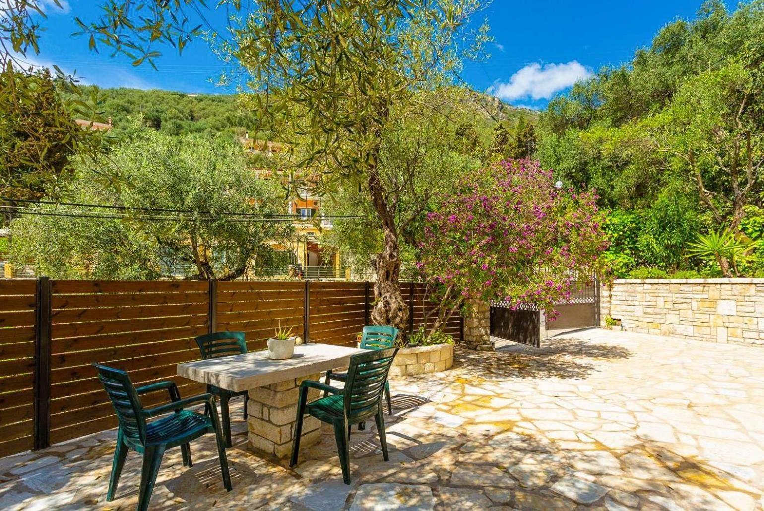 Villa Katerina Katávolos Екстериор снимка